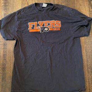 Philadelphia Flyers NHL Hockey T Shirt XL